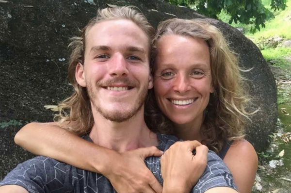 Fitshortie stays Fruitarian in Freezing Temps!